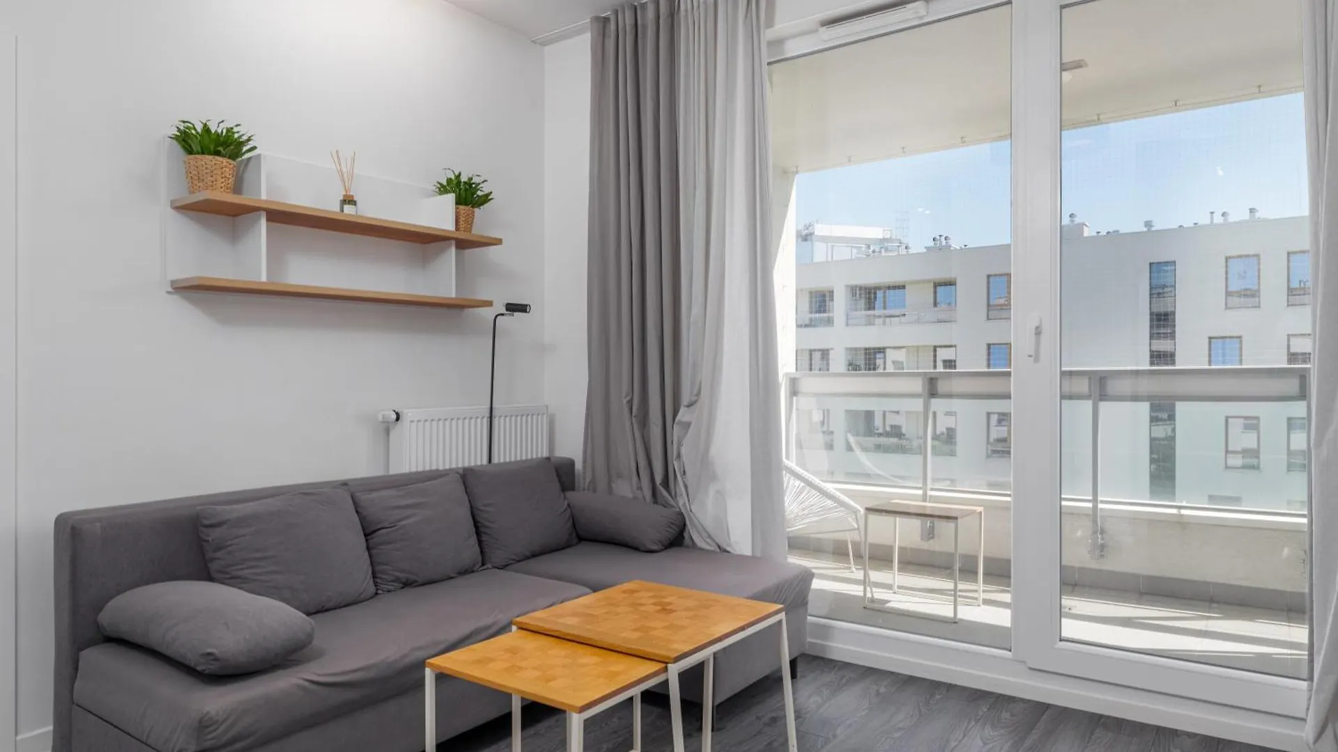 Apartment Kolska 9A By Nyx Apart Warsaw